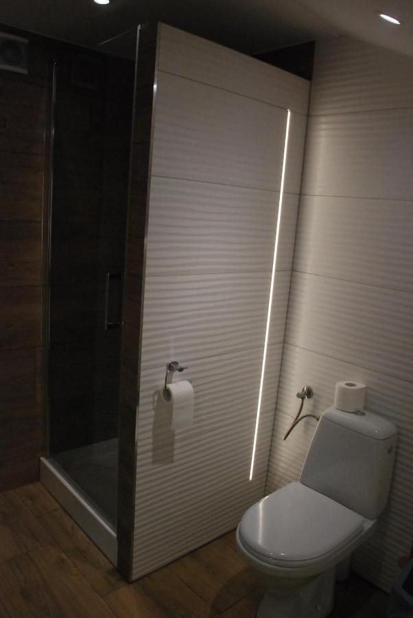 ראדזני פודלאסקי Hotelik Manhatan מראה חיצוני תמונה