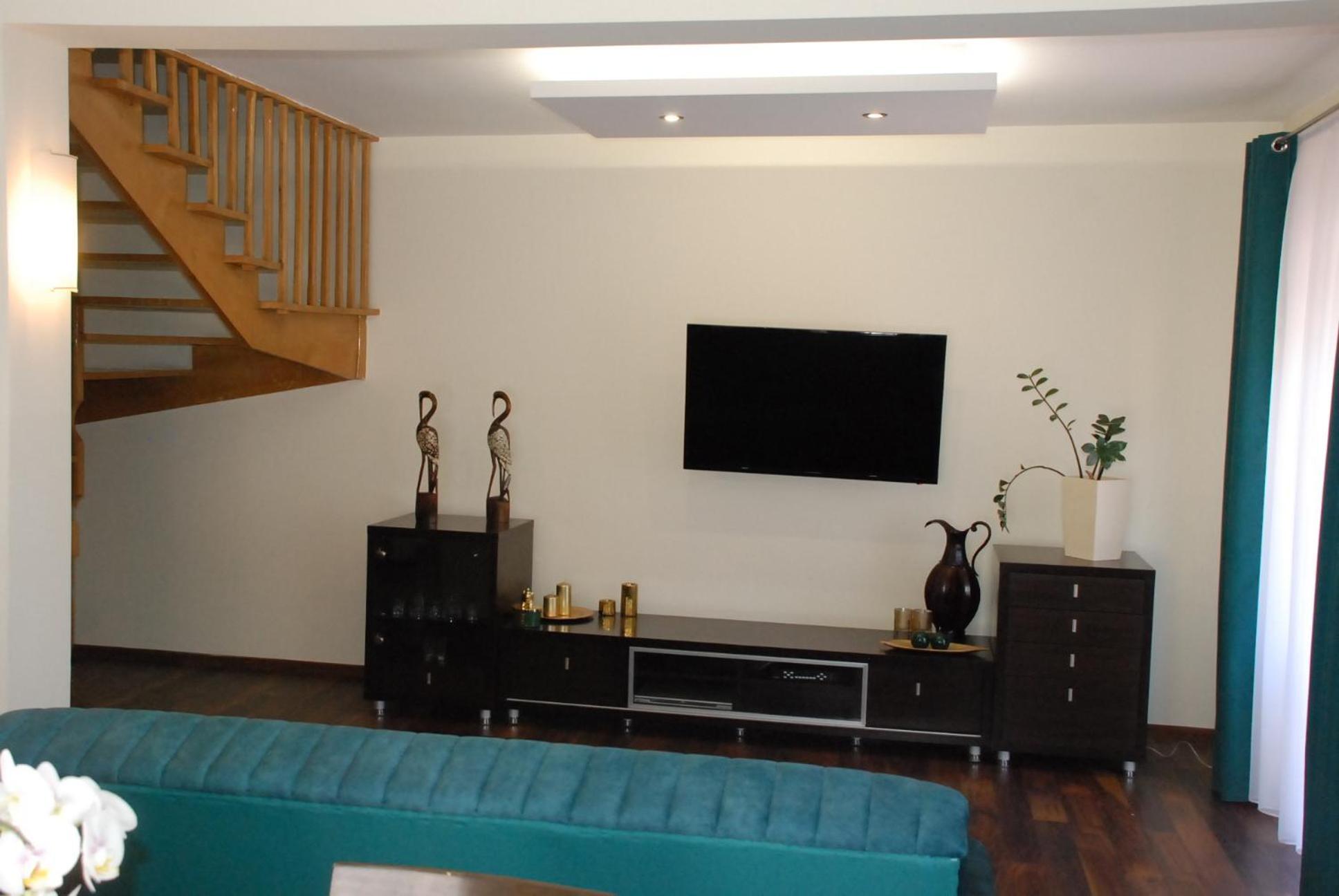 ראדזני פודלאסקי Hotelik Manhatan מראה חיצוני תמונה